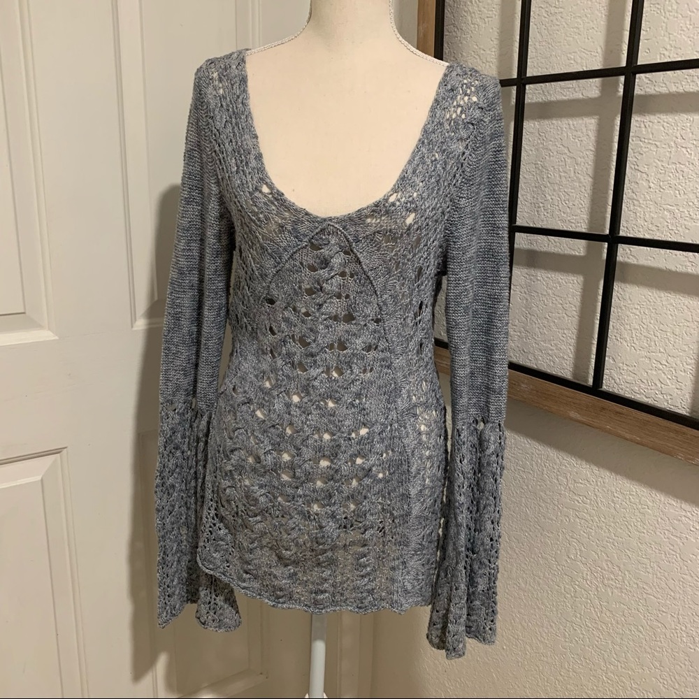 Free People blue knit sweater size medium